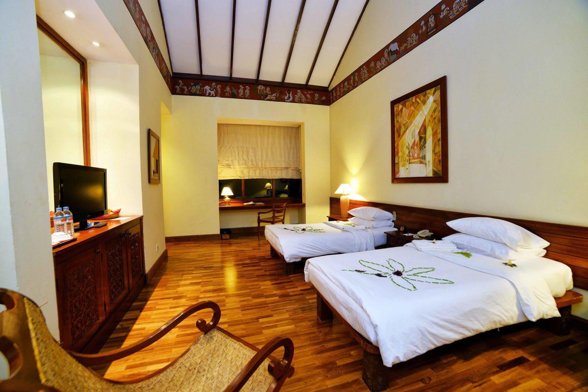 The Hotel @ Tharabar Gate Bagan Exterior foto